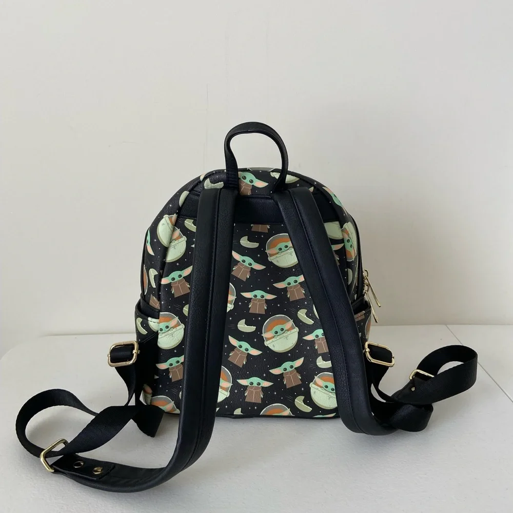 NWOT Loungefly Disney Parks Mandalorian‎ Baby Yoda Grogu mini backpack bag